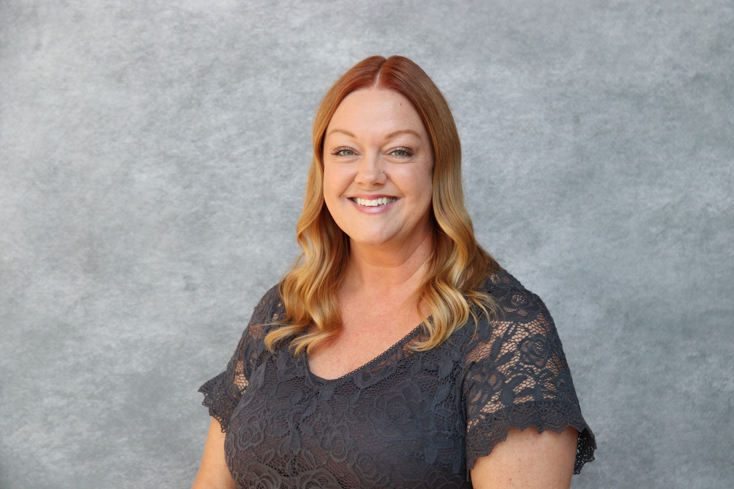 Amy Burton-Major headshot